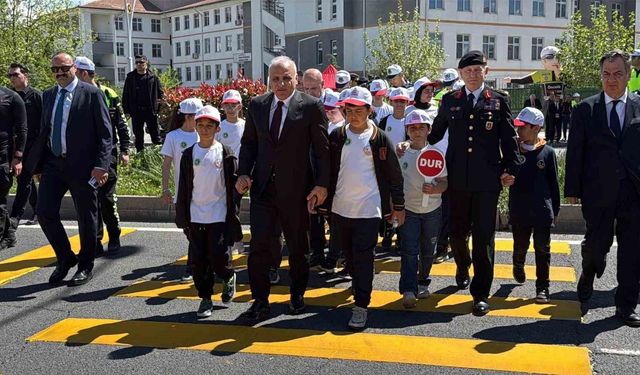Diyarbakır'da Trafik Haftası Farkındalık Etkinlikleriyle Gerçekleşti