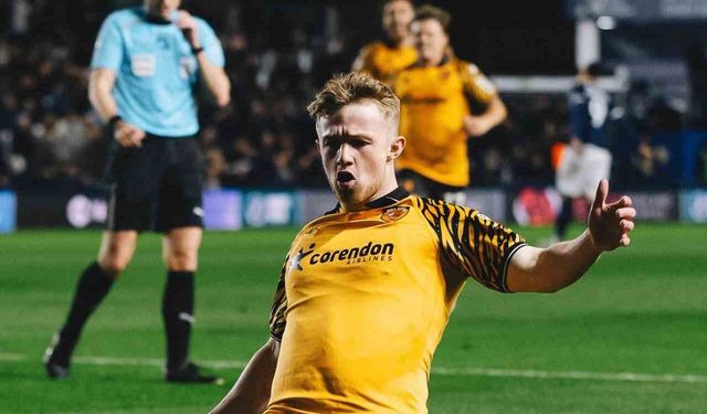 Hull City, finale adını yazdırdı