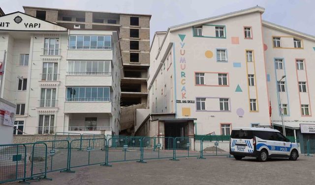 İnşaatta çökme sonrası tahliye ve mühürleme işlemleri yapıldı