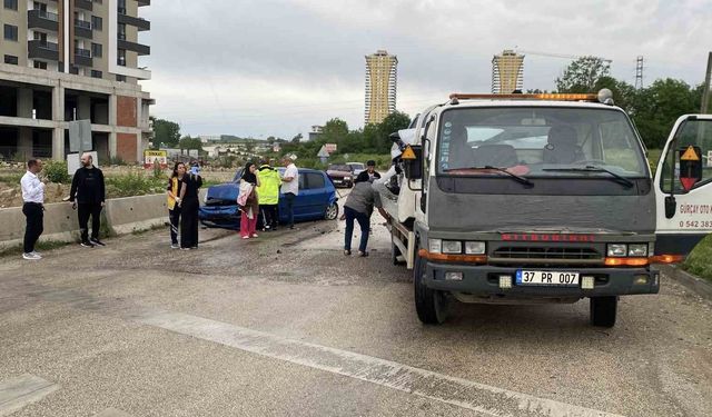 Kastamonu'da 5 kişiyi yaralayan zincirleme kaza