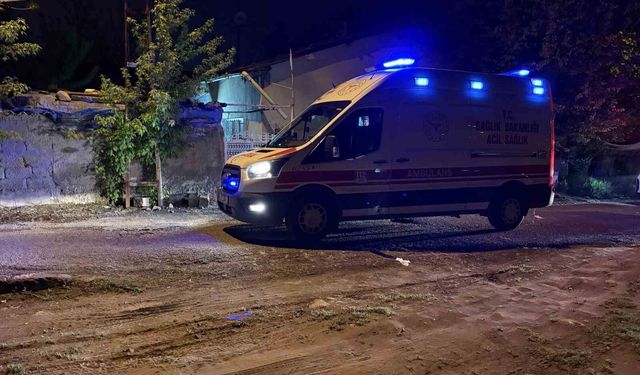 Kayseri'de anne ve oğlu sobadan sızan gazdan zehirlendi