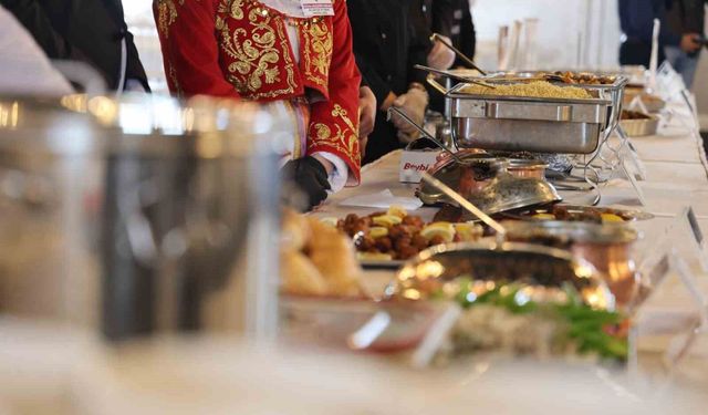 Kırşehir'de Türk Mutfağı Haftası'nda yöresel lezzetler sergilendi
