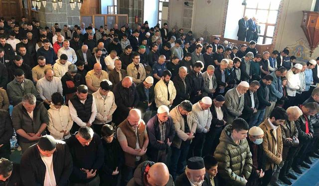 Samsun'da Kurban Bayramı namazı coşkuyla kılındı