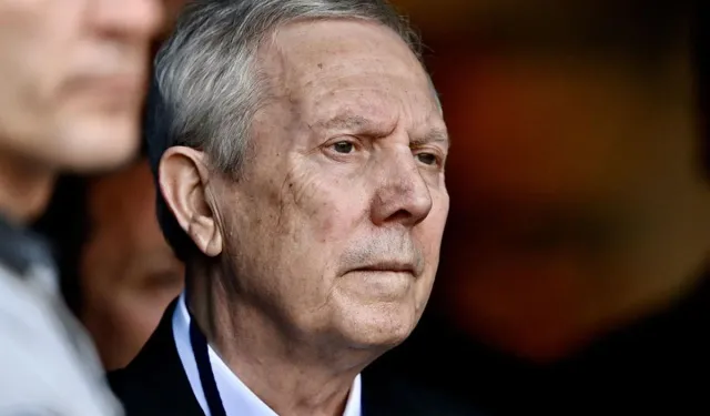 Aziz Yıldırım 8 yıl sonra mazbatasını aldı: Fenerbahçe’de yeni dönem resmen başladı