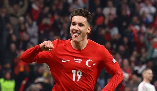 Deniz Gül Kimdir, Kaç Yaşında? Avustralya Maçında Oyuna Giren Millî Santrforun Kariyeri