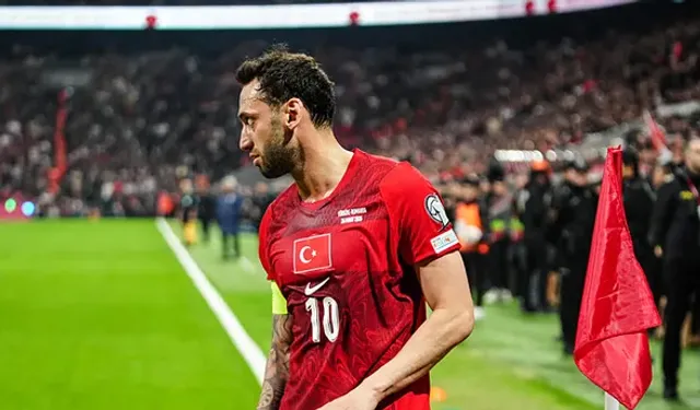 Hakan Çalhanoğlu’ndan Avustralya Yenilgisi Sonrası Dikkat Çeken Sözler: “Kalkmak İçin Tokat Yemek İyidir”