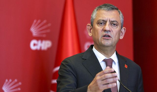 CHP Krizinde Yeni Perde: DSP’ye Geçiş İddiası Siyaseti Hareketlendirdi