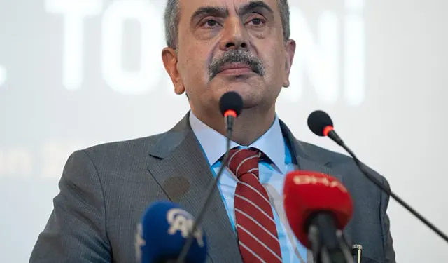 Okullara 70 bin yeni personel alınacak