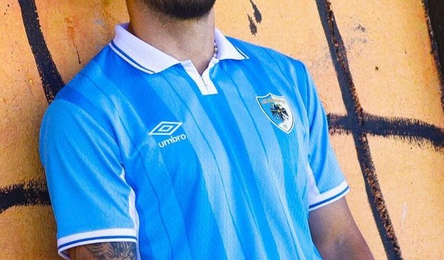 Süper Lig’in yeni ekibi Erzurumspor’dan dikkat çeken forma: “Gökbörü” tanıtıldı
