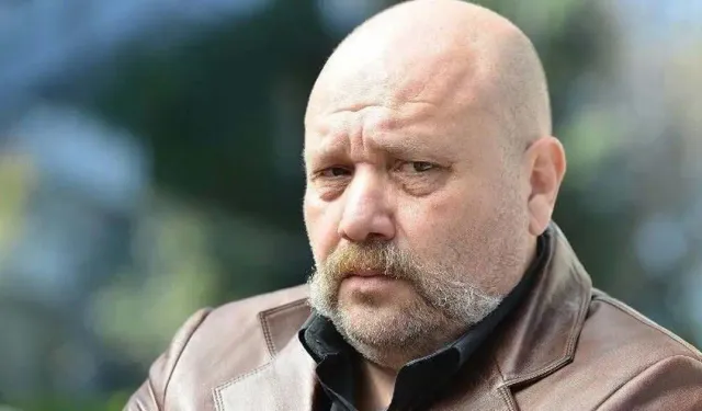 Siniriyle Ünlü Oyuncu Ahmet Mümtaz Taylan “20 yıldır psikiyatriste gidiyorum”