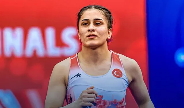 Özdenur Özmez dünya şampiyonu oldu: Finalde rakibine puan vermedi