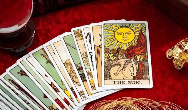 11 Temmuz günlük tarot falı: Cumartesi günü saklı kalan gerçekler ortaya çıkabilir
