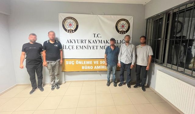 Akyurt'ta polisten kaçan 5 kişi yakalandı