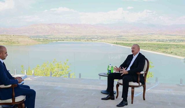 Aliyev: 'Nahçıvan'a elektrik hatları için Ermenistan toprakları üzerinden proje tamamlandı'