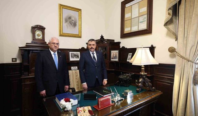 Bakan Çiftçi, Bulgaristan Müslümanları Başmüftülüğünü Ziyaret Etti