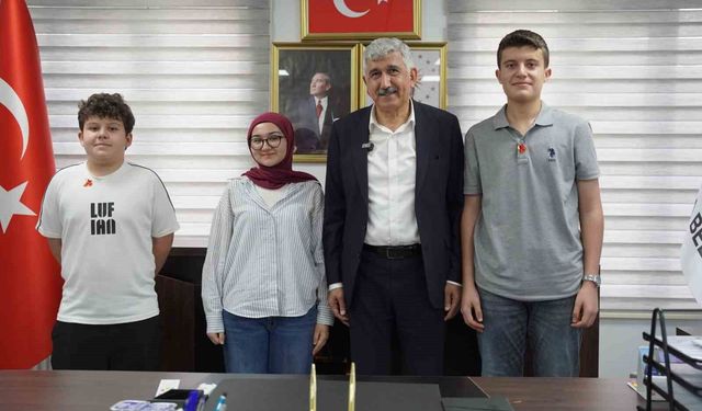 Başkan Hallaç, Kahta'nın gururunu halkla paylaştı