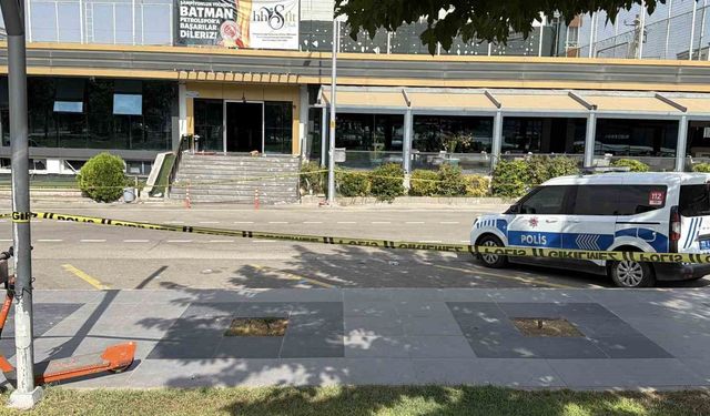 Batman'da spor salonu yangını: 4 kişi gözaltında