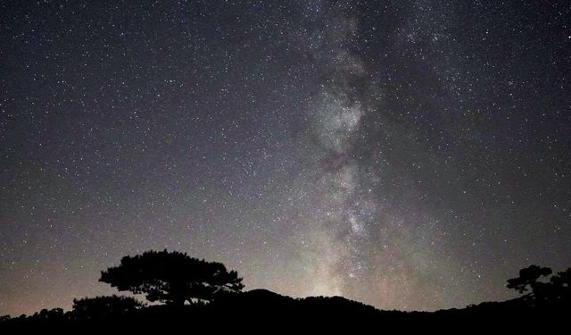 Beyağaç'ta Astronomi Şenliği Tüm Hızıyla Sürüyor