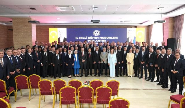 Bilecik, Eğitim Zirvesinde İl Müdürü Şimşek ile Temsil Edildi
