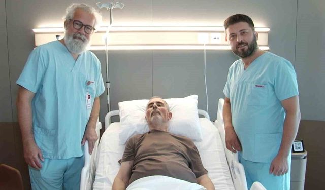 Dev aort anevrizması kapalı yöntemle başarıyla tedavi edildi