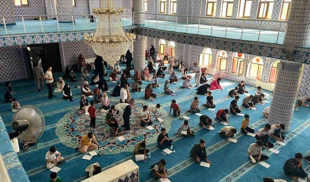 Dicle'deki Yaz Kur'an Kursları İçin Bilgi Yarışması Düzenlendi