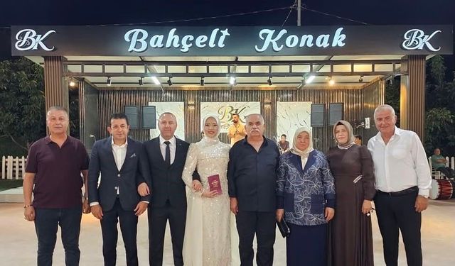 Düğün Gelin Arabası Yerine Yarış Motosikletiyle Kutlandı