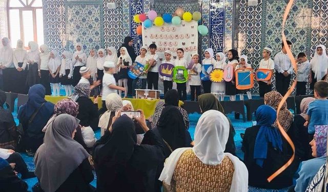 Emet'te Yaz Kur'an Kursları Mezuniyet Töreni Neşeyle Kutlandı