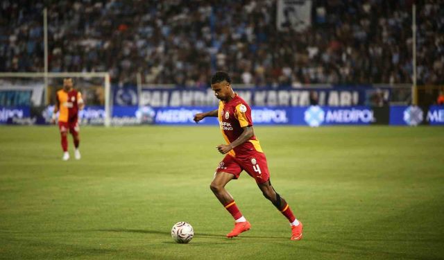 GOOOOLL! Erzurumspor FK 0-4 Galatasaray: Galatasaray Farkı Dörde Çıkardı