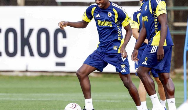 Fenerbahçe, Gençlerbirliği maçı öncesi antrenmanı tamamladı