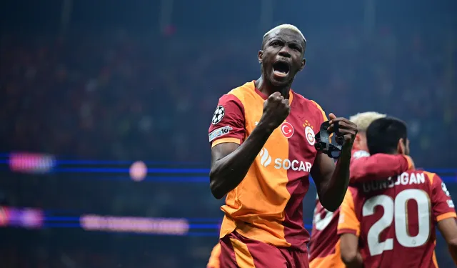 Galatasaray 1-2 Villarreal | Maç özeti İZLE: Goller peş peşe geldi, Okan Buruk kırmızı kart gördü!