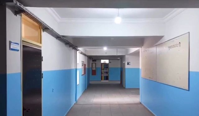 Gaziantep'te denetimli serbestlik yükümlüleri okulların bakımını yaptı