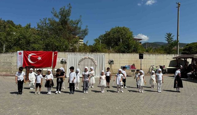 Hanönü'nde Kur'an Kursu Mezunları İçin Kapanış Töreni Düzenlendi