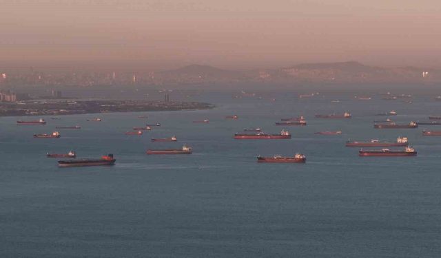 İstanbul'un tehlikeli yük taşıyan tanker sahası- Video