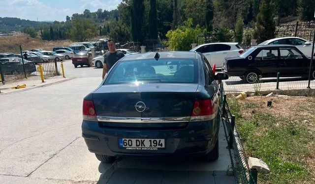 Kaldırıma Park Eden Sürücü Tepki Topladı