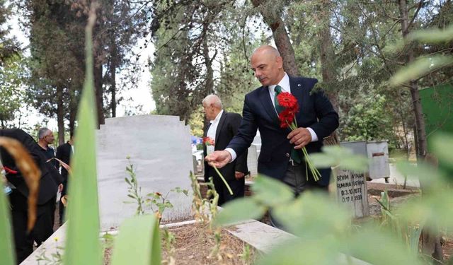 Körfez'de deprem şehitleri anma programıyla yad edildi