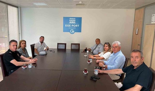 Kuşadası Limanı'nda yeni indi-bindi düzenlemesi tartışma yarattı