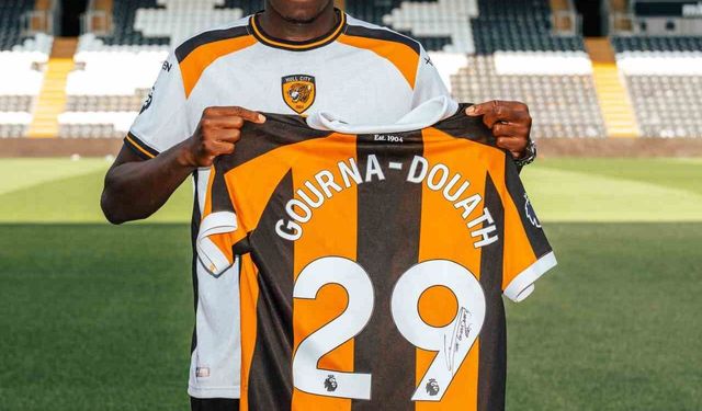 Lucas Gourna-Douath, Hull City'ye transfer oldu
