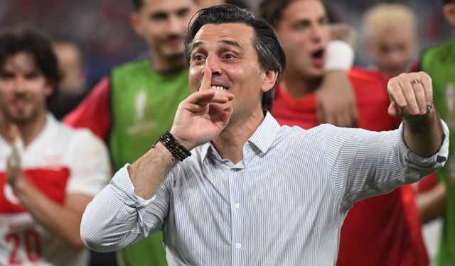 Montella, Fenerbahçe-Lyon Maçını Tribünden Takip Etti