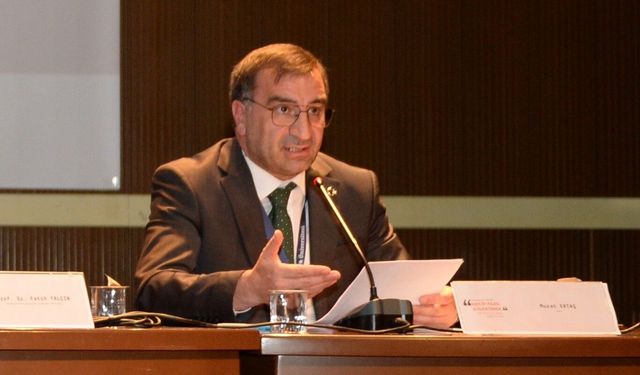 Murat Ertaş: 'Aşık Kerem, Dede Korkut, Yunus Emre ve Köroğlu Erzurum'un Kültürel Mirasıdır'