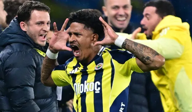 Son Dakika Fenerbahçe Transfer Haberi: Oosterwolde’nin Roma Transferi İptal, Geri Dönüyor