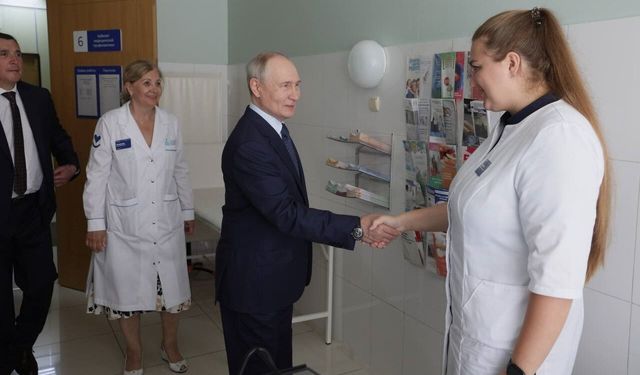 Putin, Japonya'nın İddia Ettiği Kuril Adaları'na İlk Kez Gitti