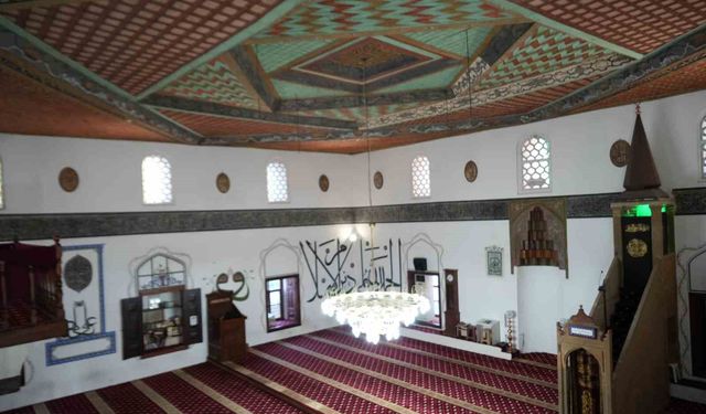 Rüstem Paşa Camii: 510 Yıldır Bilecik'in İhtişamını Yaşatıyor