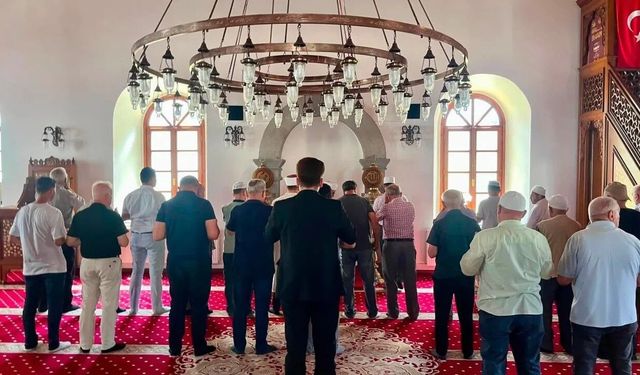 Sel felaketinde hayatını kaybedenler için anma programı düzenlendi