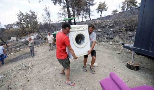 Seydikemer'de yangın sonrası destek çalışmaları devam ediyor
