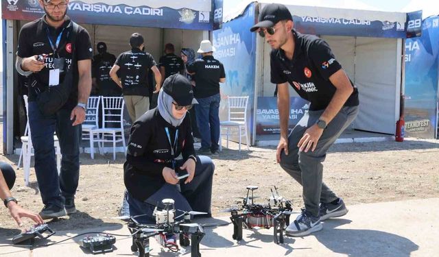 Siirt'te İHA Yarışmaları Rüzgarı Esti