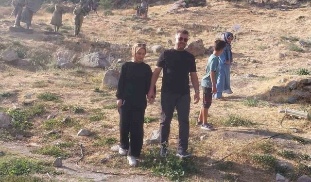 Sivrihisar'daki heykel müzesi, turistlerin yoğun ilgisini topluyor