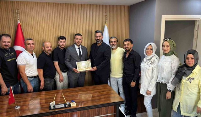 Tavşanlı'da Berber ve Kuaförlerin Sorunları Gündeme Alındı