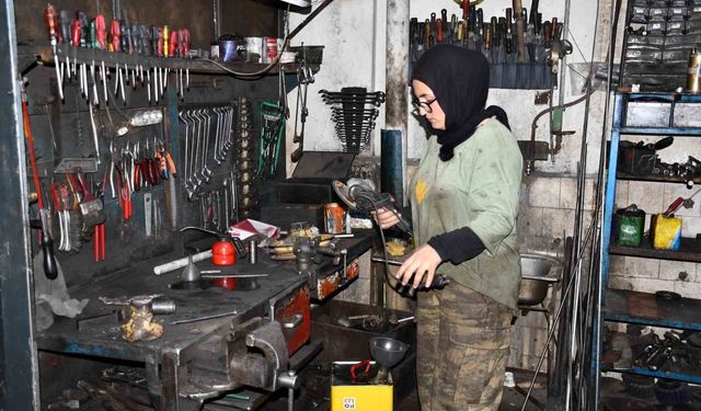 Tornacılıkta Cinsiyet Ayrımı Yok: Genç Kadın Usta Kandemir