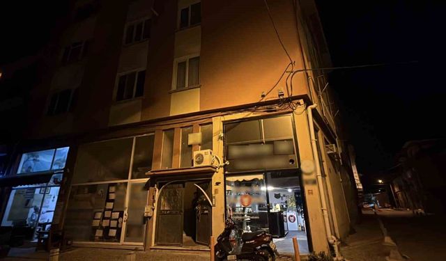 Uyuşturucu İhbarı: Eşinin Girdiği Evde Hiçbir İz Bulunamadı