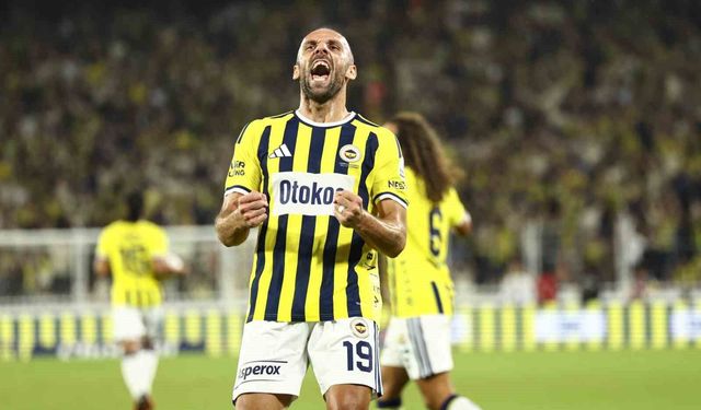 Vedat Muriqi, Fenerbahçe'deki 2. sezonuna golle başladı